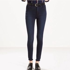 Levi Mile High Skinny